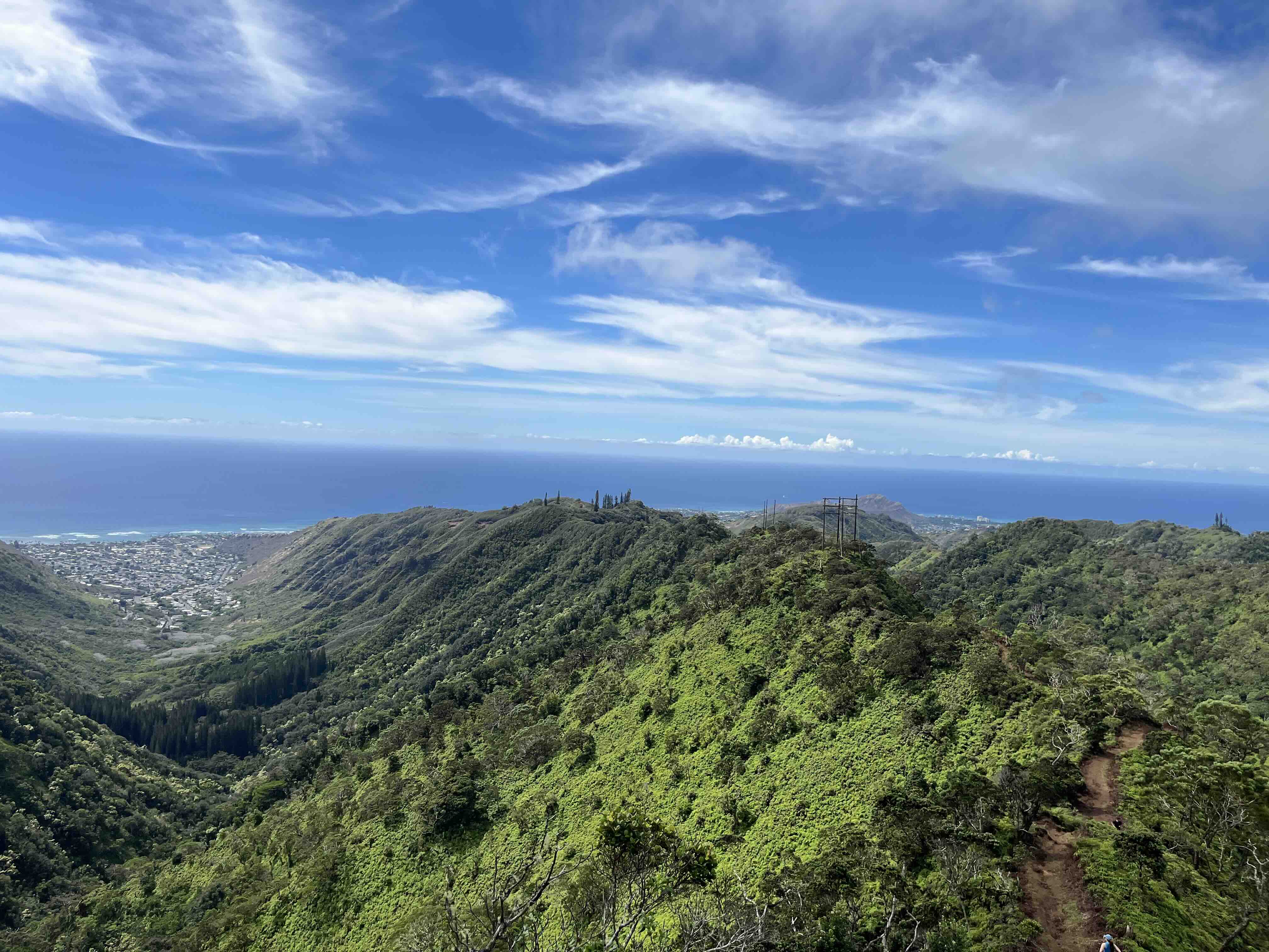 wiliwilinui-hike