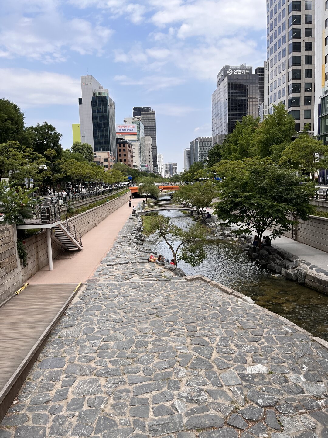 Cheonggyecheon, once a highway